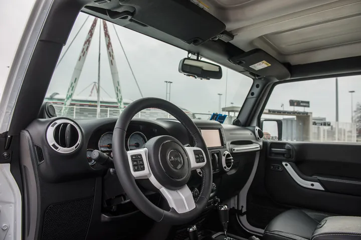 jeep wrangler polar interior