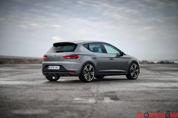 leon cupra 03