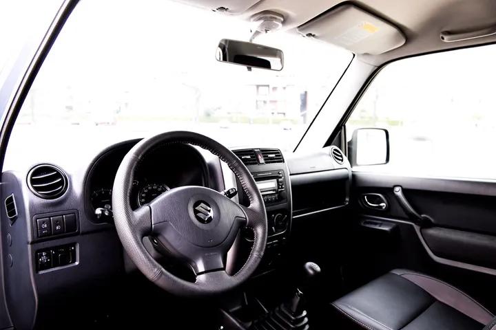 Suzuki jimny interior