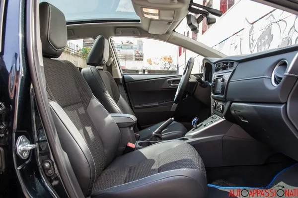 Auris Touring 24