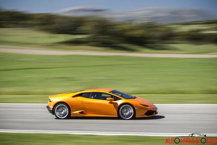 Lamborghini Huracan 2014 10
