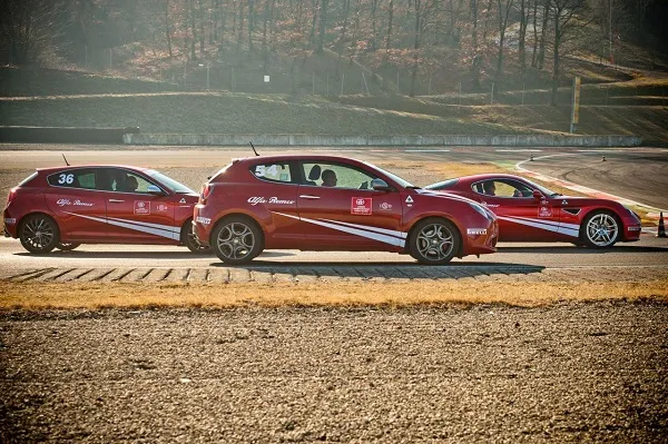 Alfa Romeo Guida Sicura 3