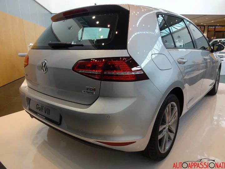 Volkswagen Golf VII 4OTh Pack