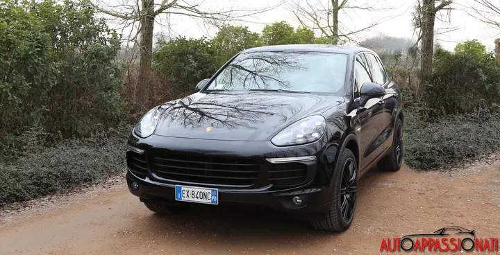 Porsche Cayenne S E-Hybrid