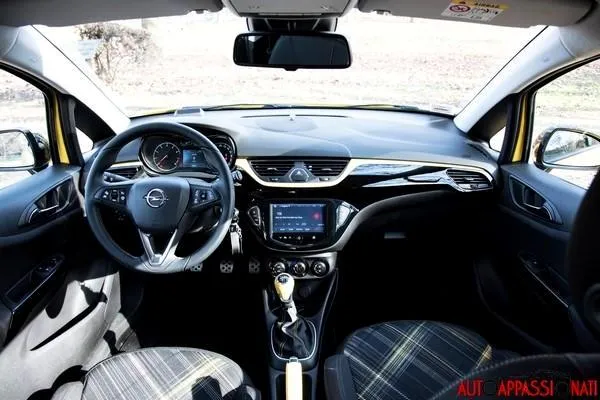 Nuova Opel Corsa Interni