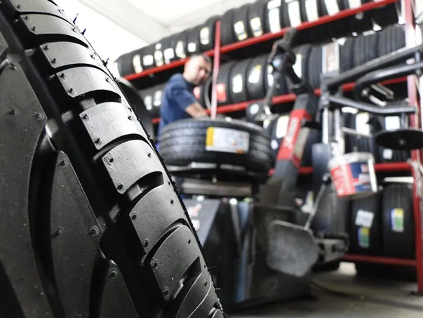 PIRELLI PZERO int2