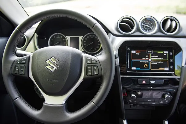 vitara-int1