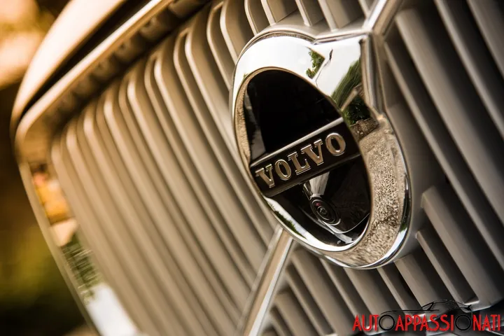 Volvo xc90 badge