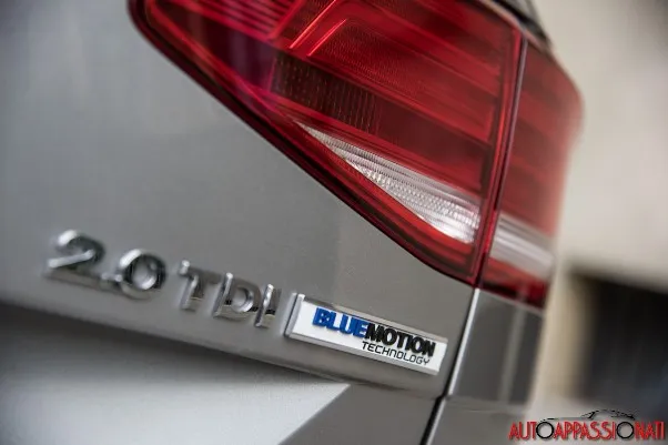 VW Passat 16