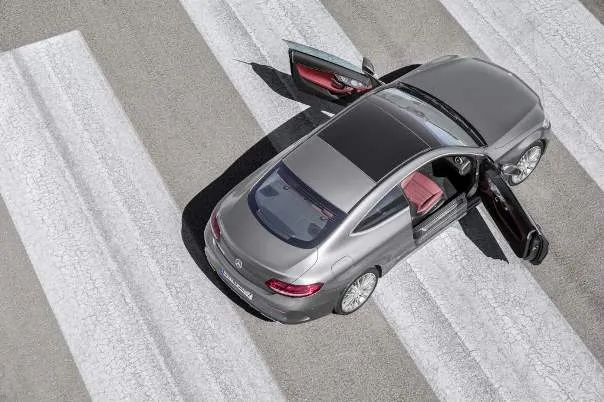Mercedes Benz Classe C Coupe 11