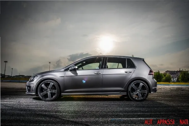 VW Golf R 2