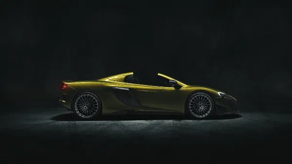 6022 675LT Spider 003