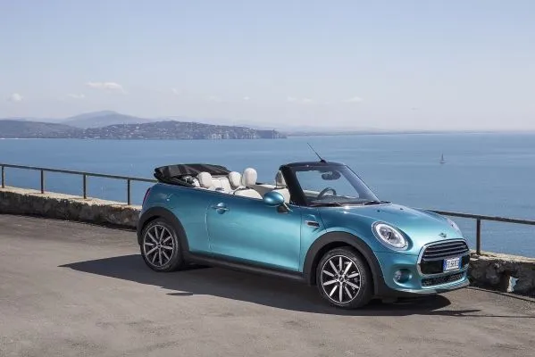 P90213922 lowRes porto ercole 21 marc