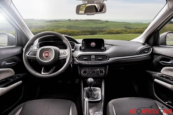 Fiat Tipo 5 Porte - Interni