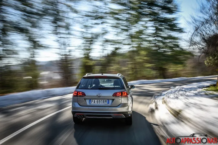 Golf alltrack 07