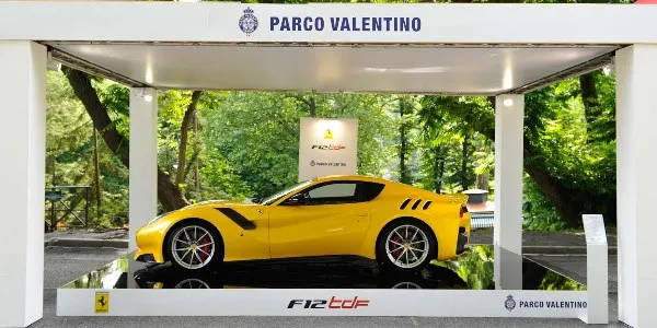 ferrari f12 salone auto torino parco valentino 2016
