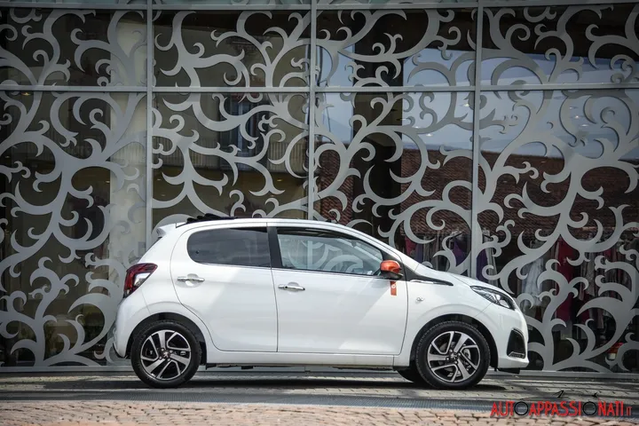 Peugeot 108 18