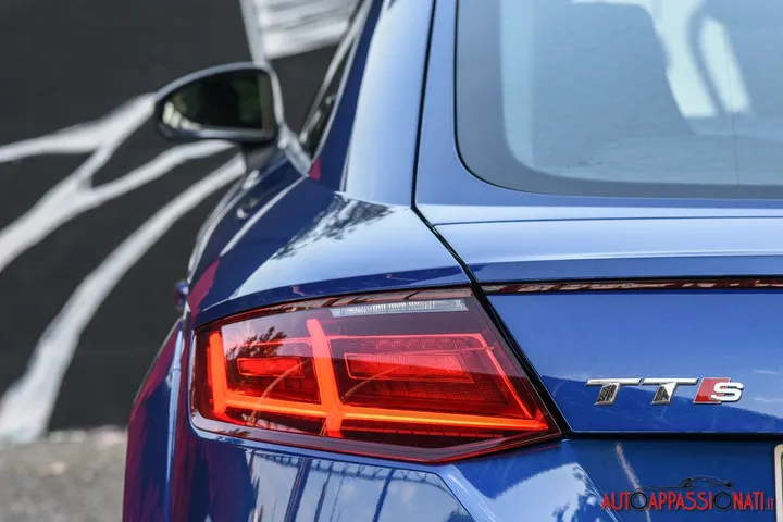 Audi TTS33