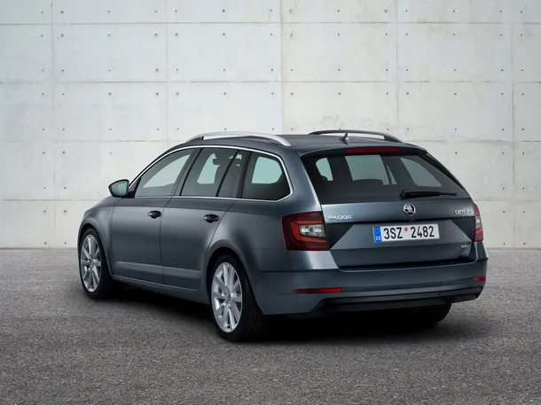 Nuova Octavia Rear