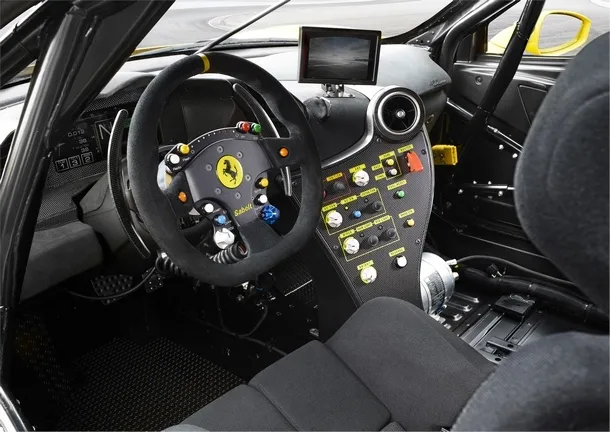 Ferrari 488Challenge 04