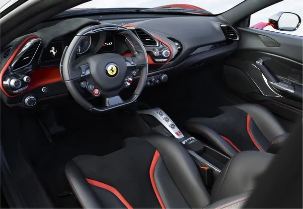 Ferrari J50 Interni