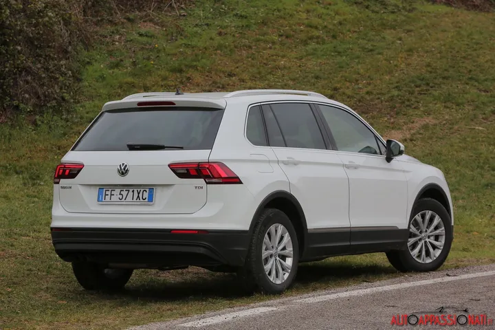 VW Tiguan 03