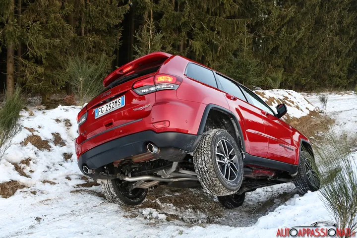 Jeep Grand Cherokee 23
