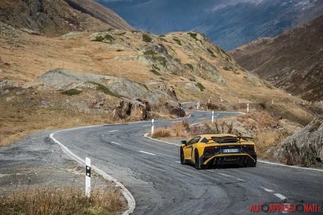 Lamborghini Aventador SV