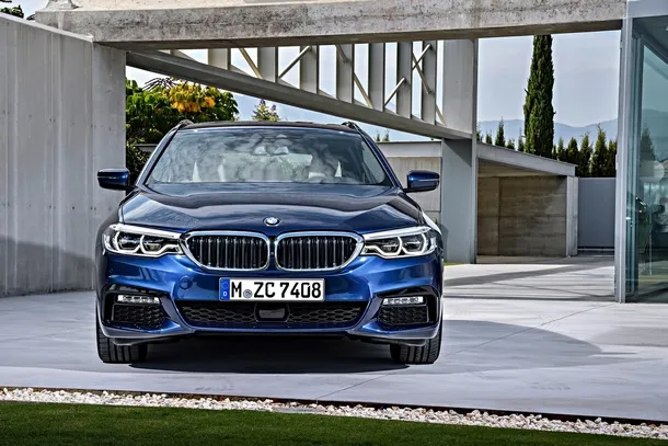 BMW Serie5 Touring frontale