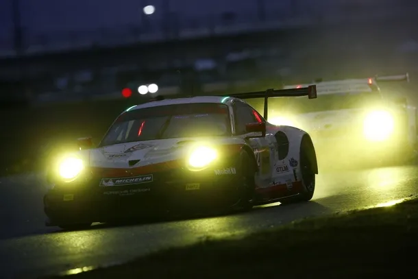 Porsche RSR Daytona 04