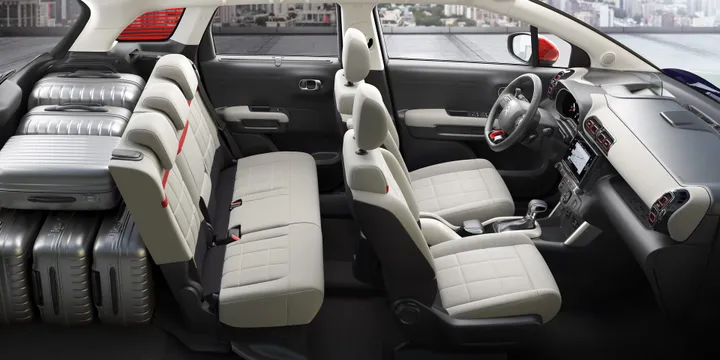 C3 aircross interni