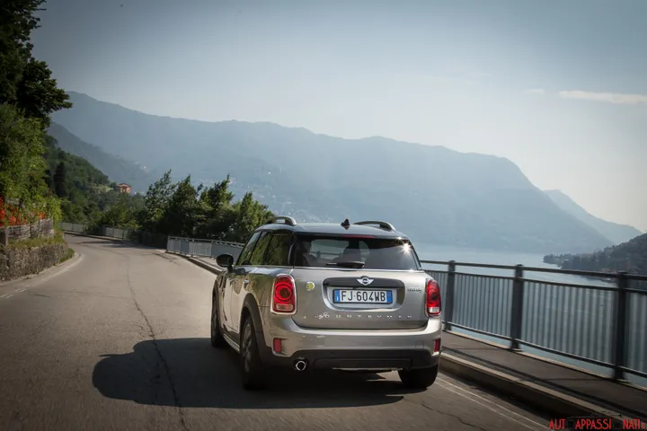 Mini Countryman ibrida plug-in