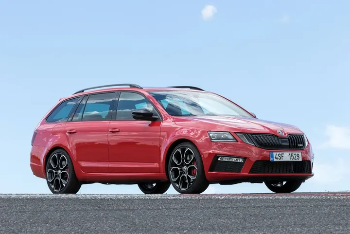 Octavia RS 245