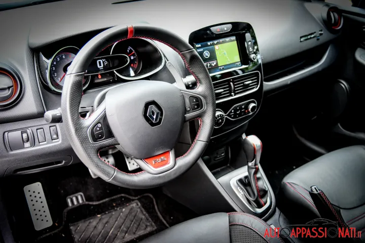 Renault Clio RS Trophy