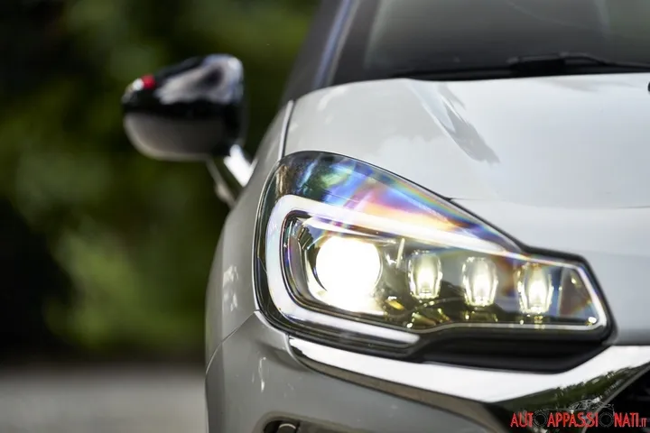 DS 3 Cabrio Performance Line