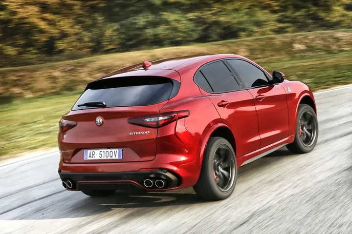 Stelvio Quadrifoglio