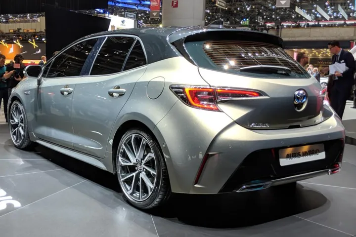 Nuova Toyota Auris