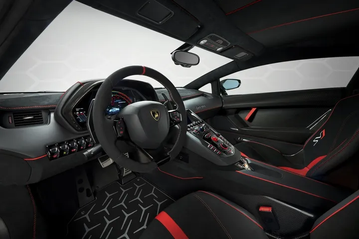 Aventador SVJ