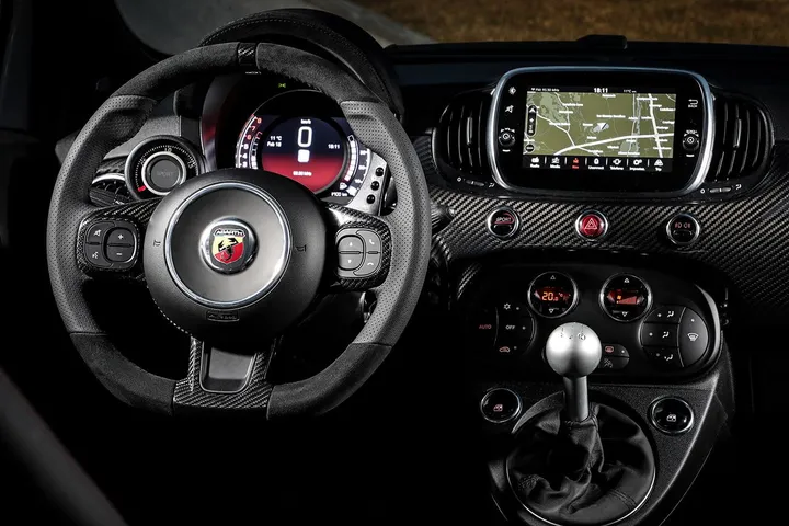 Abarth 595 essesse
