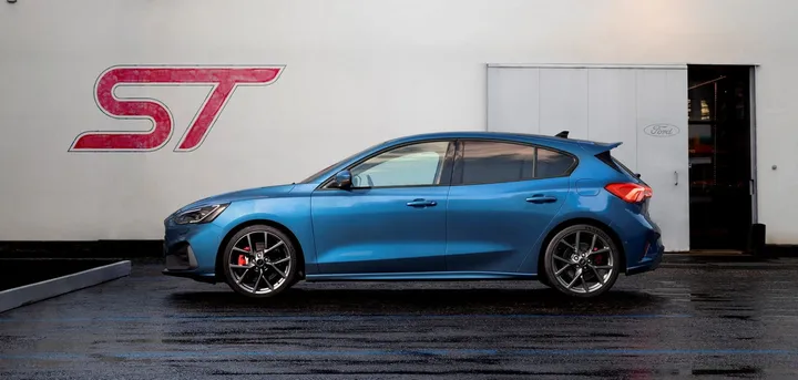 2019 ford focus st 04