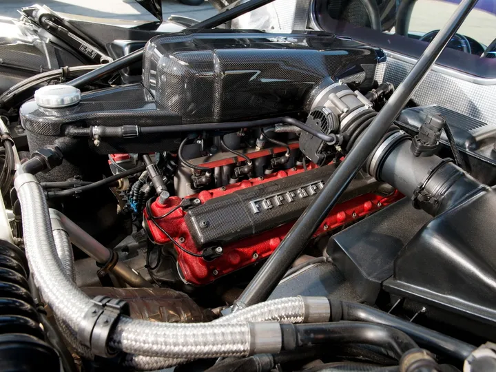 motore ferrari enzo