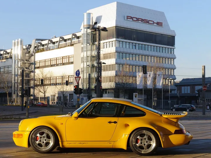 porsche 964