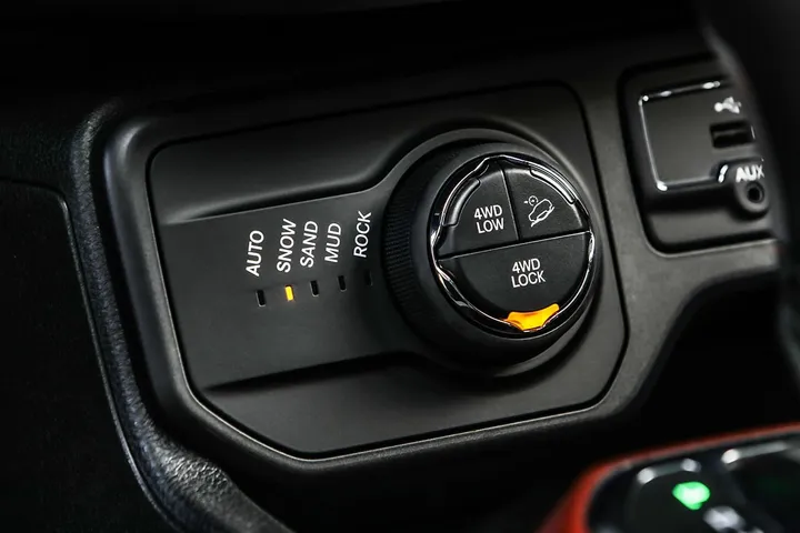 Jeep Renegade-MY19-Trailhawk