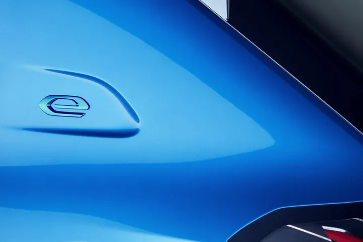 208 elettrica
