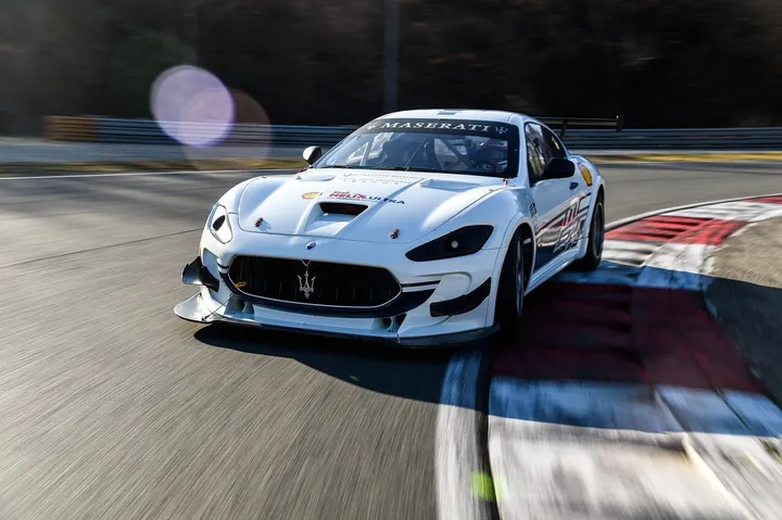 large 15772 mastermaseratidrivingcourses2019gt4