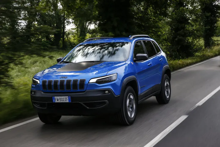 Cherokee Trailhawk 