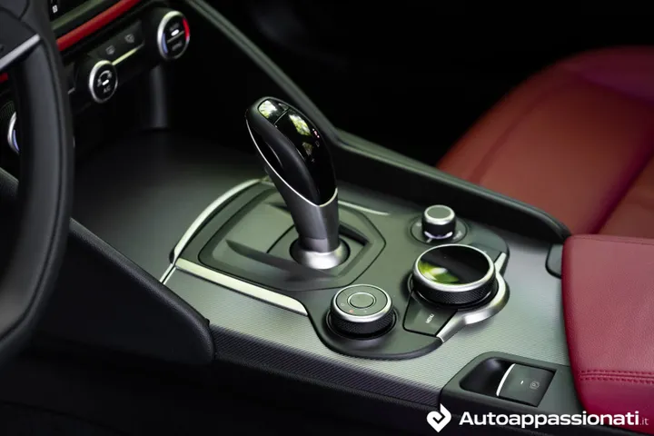 Alfa Romeo Giulia B-Tech
