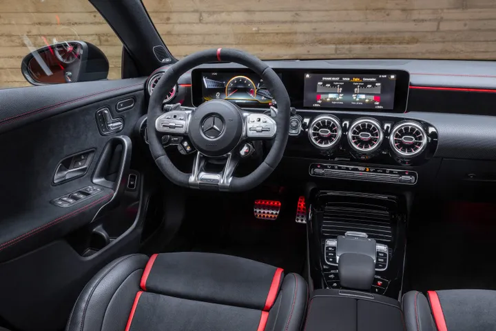 CLA 45 Shooting Brake
