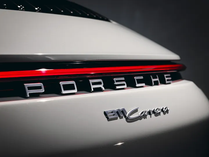 911 Carrera