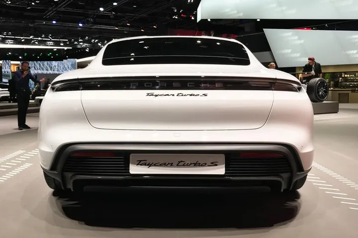 Porsche Taycan